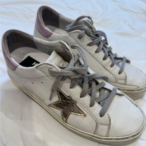 Golden Goose White and Gold Sneakers with Minimalist Design